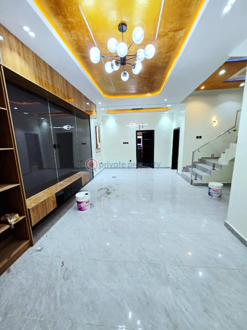 5 bedroom Detached Duplex For Sale Osapa London Lekki Lagos - 11