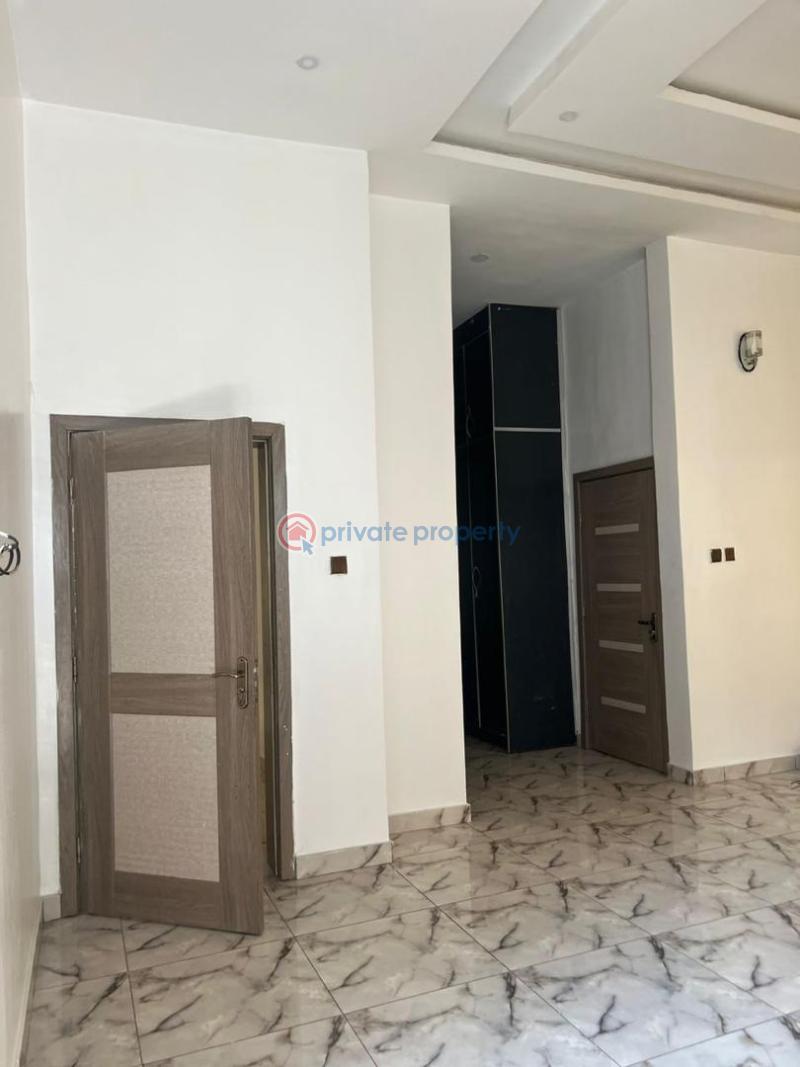 5 bedroom House For Sale Chevy View Chevron Drive Lekki Lagos - 2