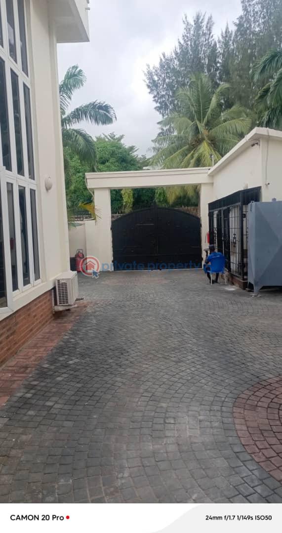 5 bedroom Terraced Duplex For Rent Banana Island Ikoyi Lagos - 4