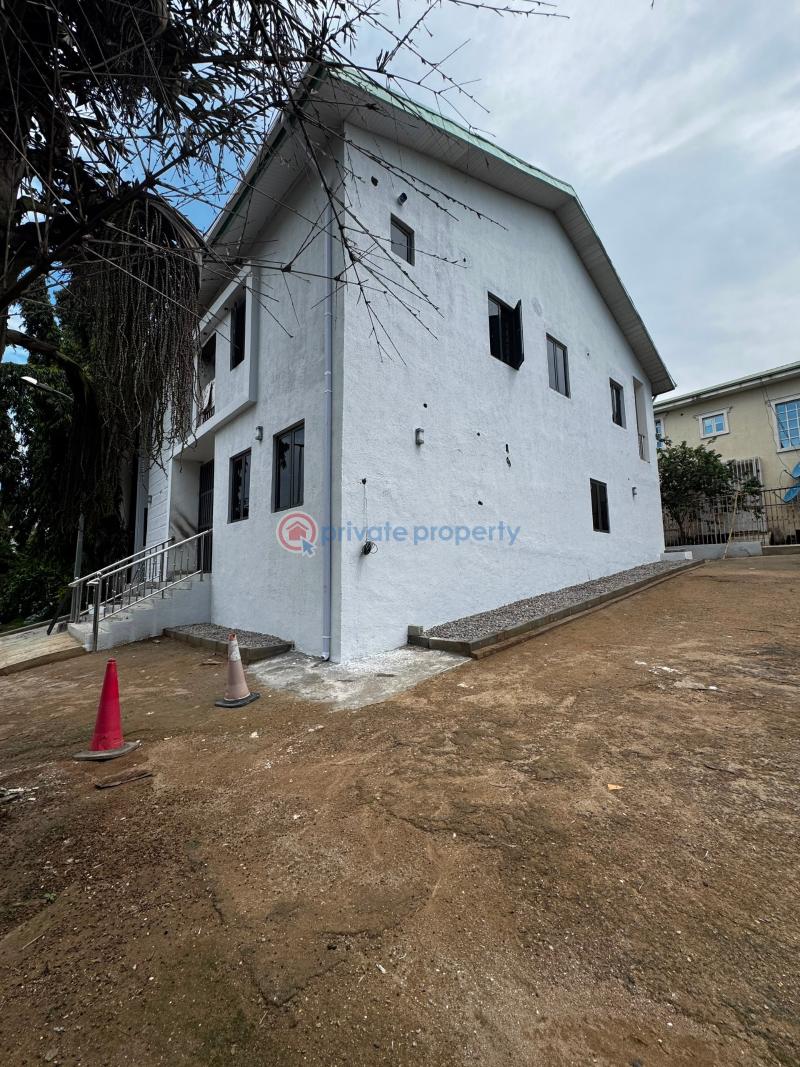 4 bedroom Semi detached Duplex For Rent Wuse II Abuja Phase 1  - 9