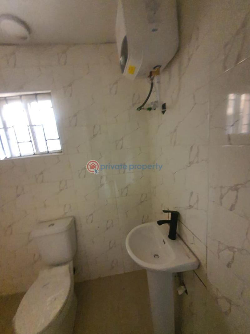 1 bedroom Mini Flat For Rent Lekki Phase 1 Lagos - 2
