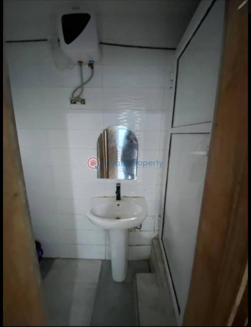 2 bedroom Block Of Flats For Rent Off Freedom Way Lekki Phase 1 Lagos - 5