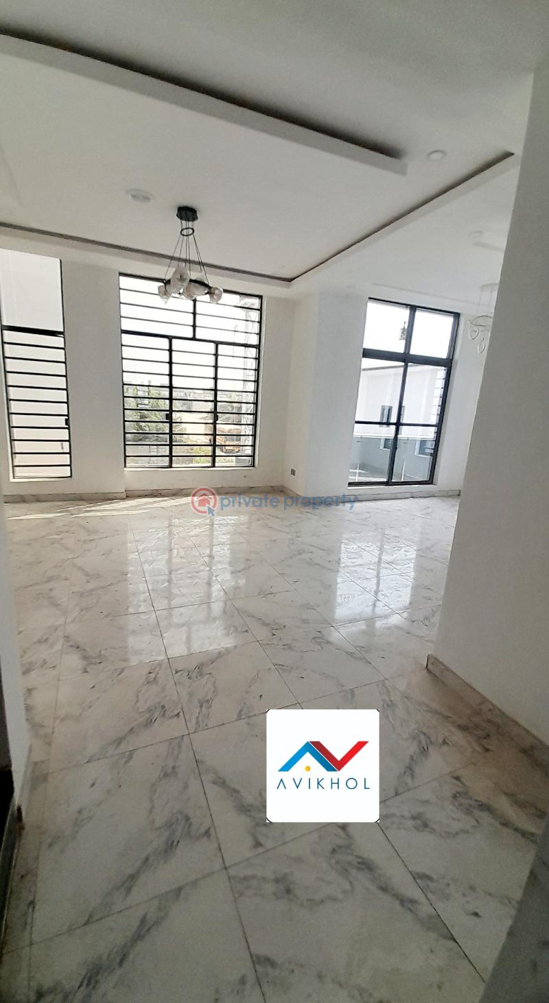 Well serviced contemporary 5 bedroom semi-detached duplexes. - 10 5 bedroom Semi detached Duplex For Sale Atlantic Nominee Estate Before Lbs Ajah Lagos - 10