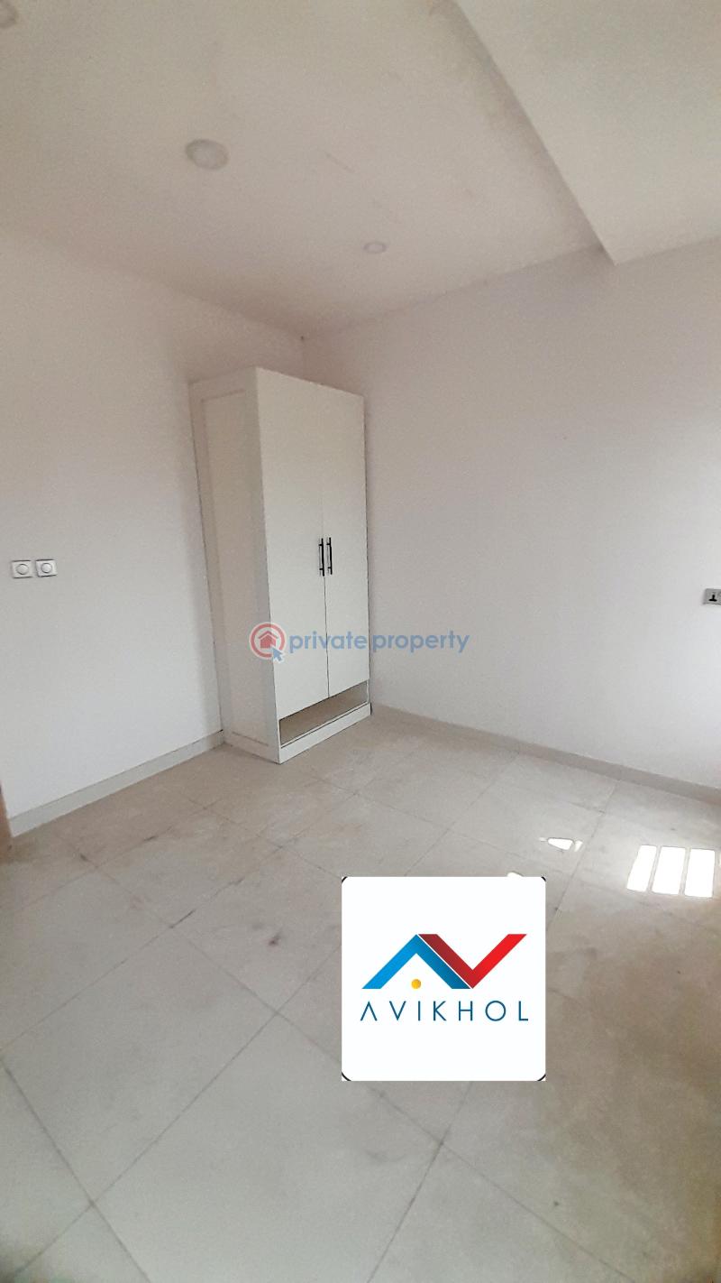 Well serviced contemporary 5 bedroom semi-detached duplexes. - 31 5 bedroom Semi detached Duplex For Sale Atlantic Nominee Estate Before Lbs Ajah Lagos - 31