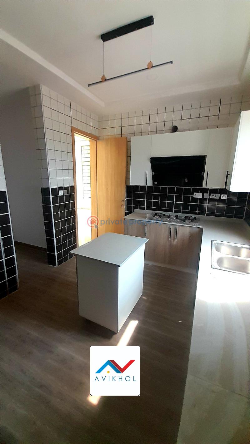 Well serviced contemporary 5 bedroom semi-detached duplexes. - 16 5 bedroom Semi detached Duplex For Sale Atlantic Nominee Estate Before Lbs Ajah Lagos - 16