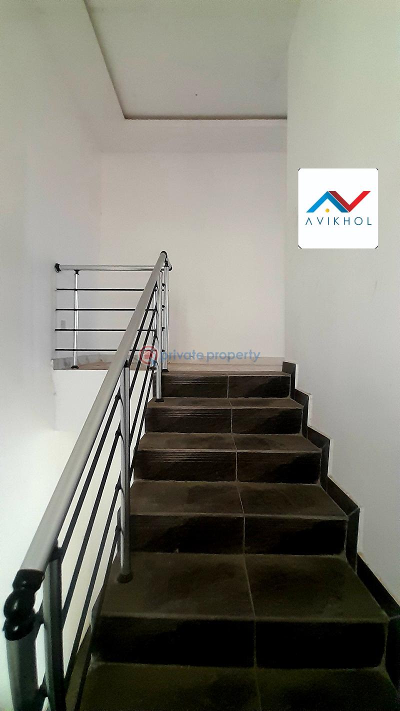 Well serviced contemporary 5 bedroom semi-detached duplexes. - 19 5 bedroom Semi detached Duplex For Sale Atlantic Nominee Estate Before Lbs Ajah Lagos - 19