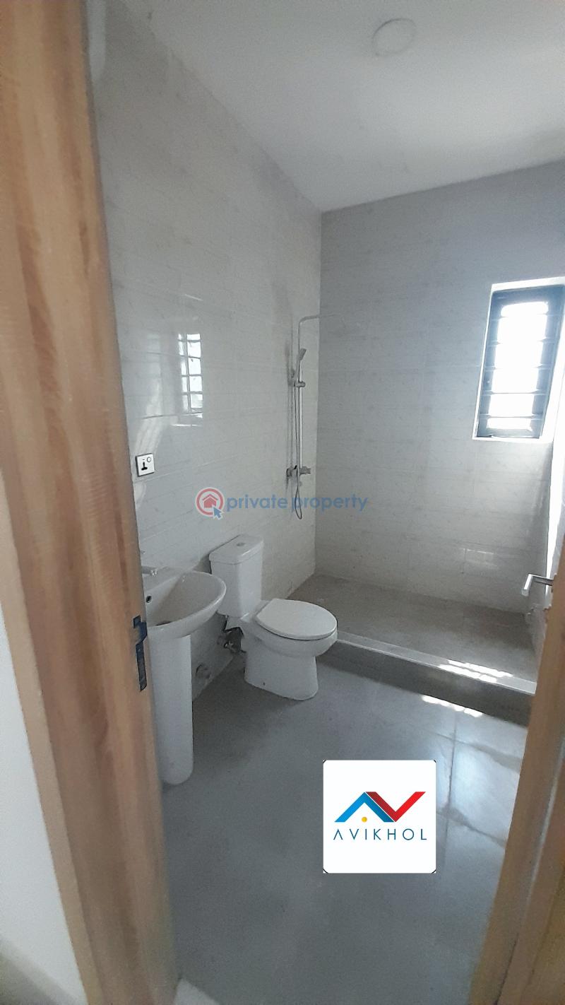 Well serviced contemporary 5 bedroom semi-detached duplexes. - 27 5 bedroom Semi detached Duplex For Sale Atlantic Nominee Estate Before Lbs Ajah Lagos - 27
