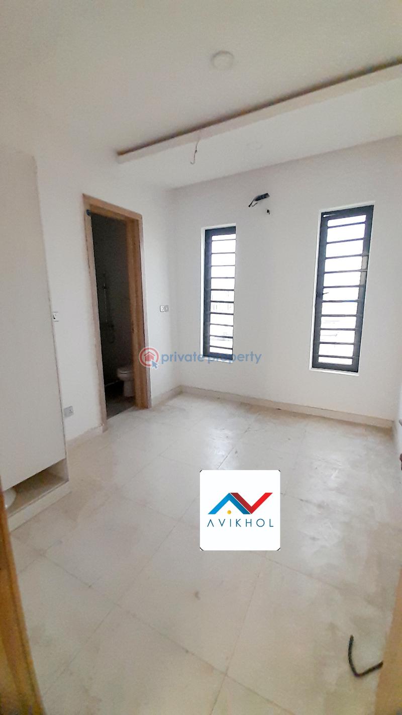 Well serviced contemporary 5 bedroom semi-detached duplexes. - 18 5 bedroom Semi detached Duplex For Sale Atlantic Nominee Estate Before Lbs Ajah Lagos - 18