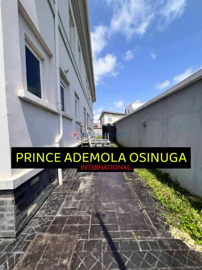 5 bedroom Semi detached Duplex For Rent Pinnock Beach Estate Lekki Osapa London Lekki Lagos - 1