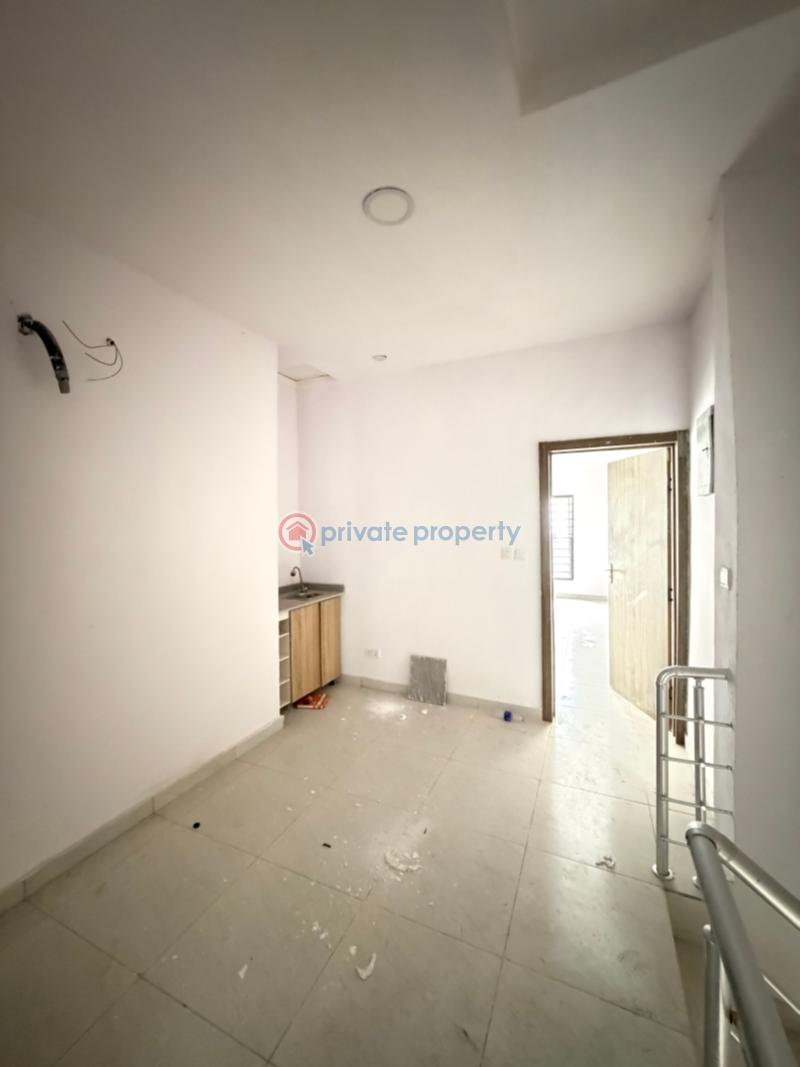 3 bedroom Terraced Duplex For Sale Victoria Garden City Lekki Lagos - 7