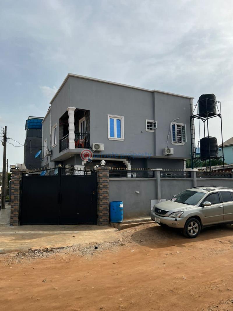 5 bedroom House For Sale Baruwa, Ipaja, Lagos Baruwa Ipaja Lagos - 0