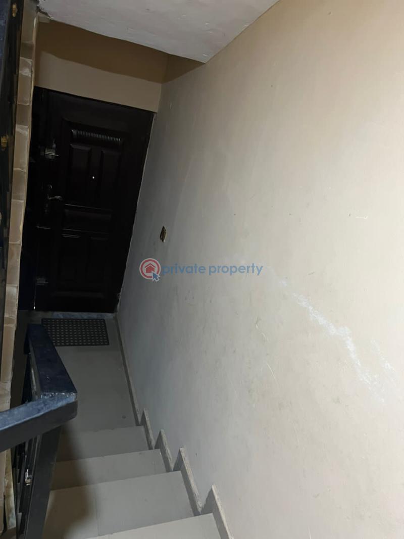 5 bedroom House For Sale Baruwa, Ipaja, Lagos Baruwa Ipaja Lagos - 10