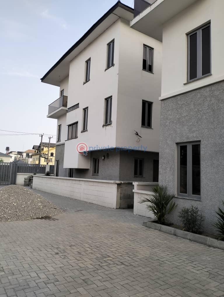 4 bedroom Semi detached Duplex For Sale Lekki Phase 1 Lagos - 2