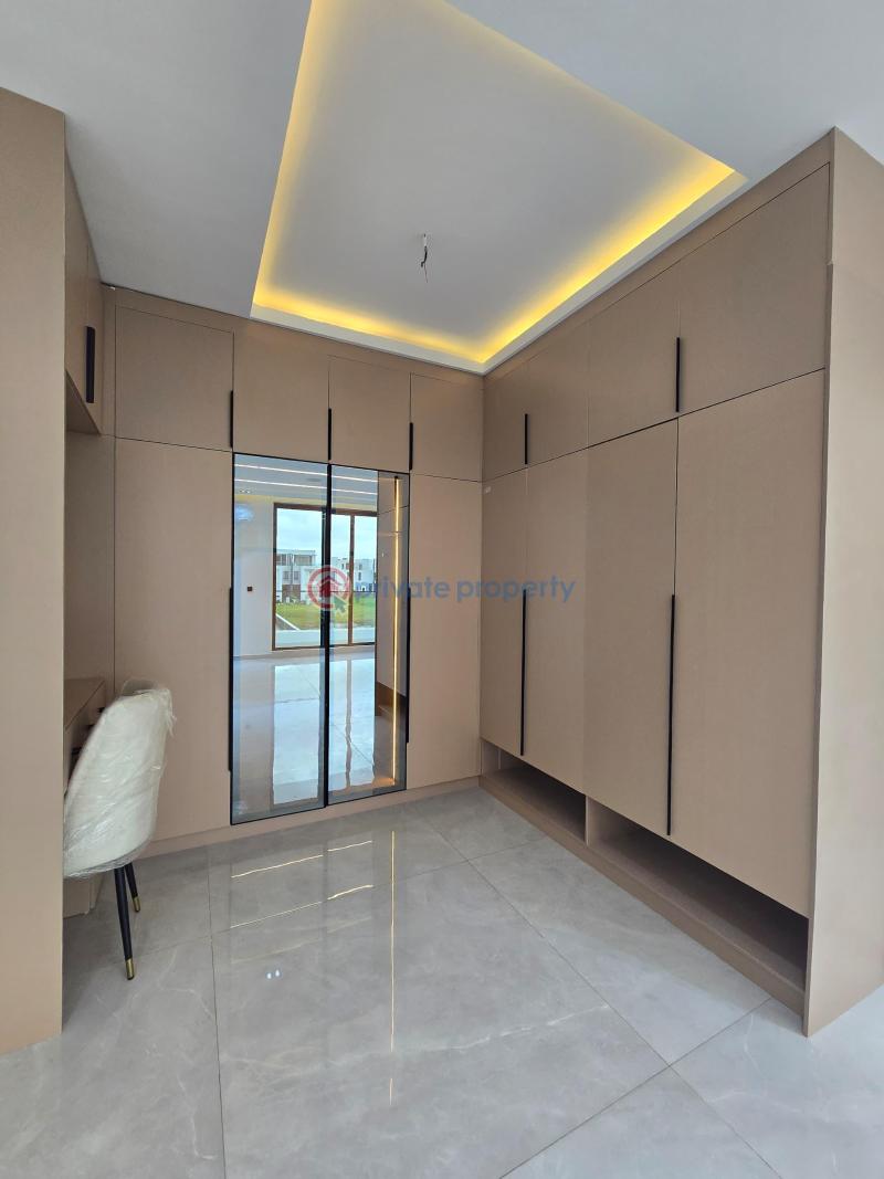 5 bedroom Semi detached Duplex For Sale Ikate Lekki Lagos - 5