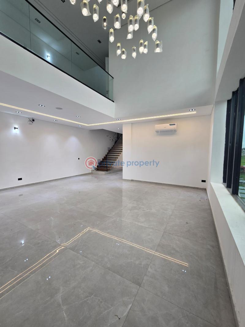 5 bedroom Semi detached Duplex For Sale Ikate Lekki Lagos - 2
