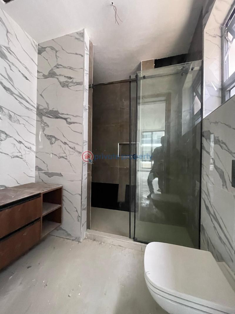 Well structured 6 bedroom fully detached duplex with communal swimming pool - 5 6 bedroom Detached Duplex For Sale Old Ikoyi Lagos - 5