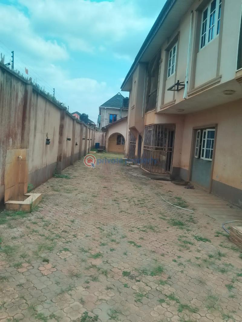 3 bedroom Block Of Flats For Sale New London Baruwa Ipaja Lagos - 1