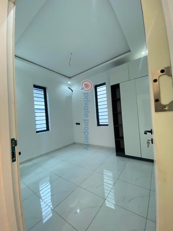 4 bedroom Detached Duplex For Sale Idado Lekki Lagos - 9