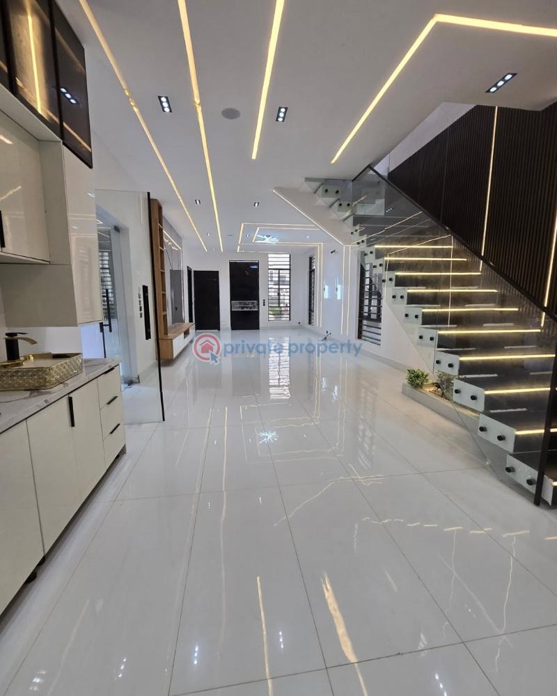5 bedroom Duplex For Sale Ajah Lagos - 0