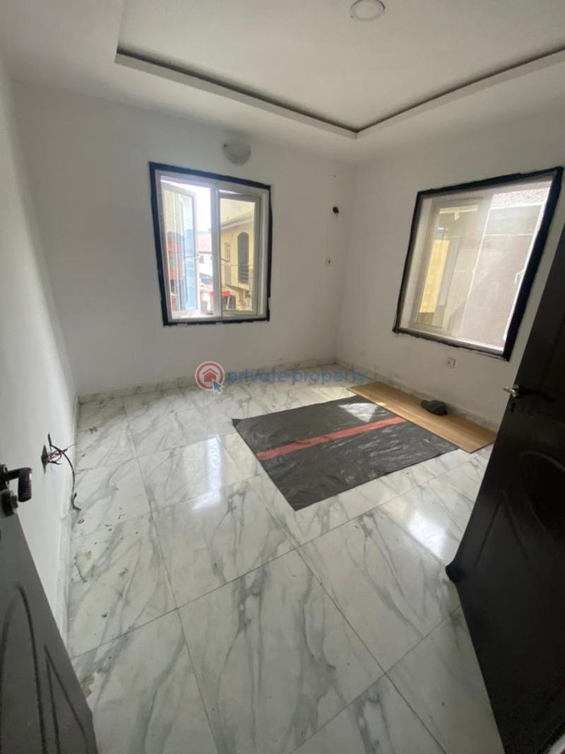 2 bedroom Flat & Apartment For Rent Osapa Lekki Lagos - 0