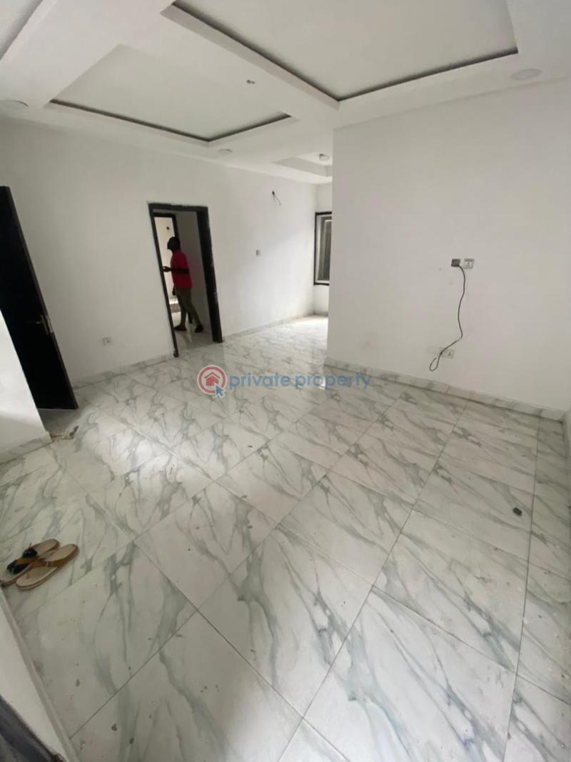 2 bedroom Flat & Apartment For Rent Osapa Lekki Lagos - 3