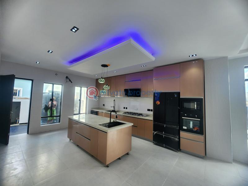 5 bedroom Detached Duplex For Sale Pinnock Beach Estate Lekki Phase 1 Lagos - 4