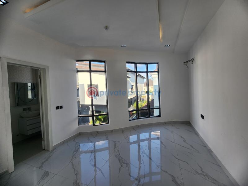 5 bedroom Detached Duplex For Sale Pinnock Beach Estate Lekki Phase 1 Lagos - 15