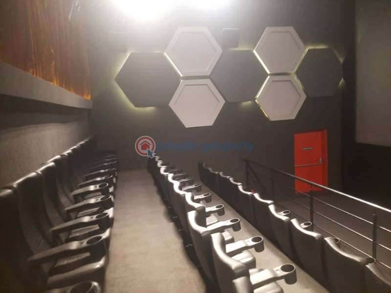 Mall/Complex/Plaza For Sale County Estate Lekki Expressway Lagos - 13