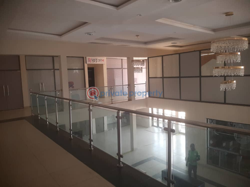 Mall/Complex/Plaza For Sale County Estate Lekki Expressway Lagos - 18