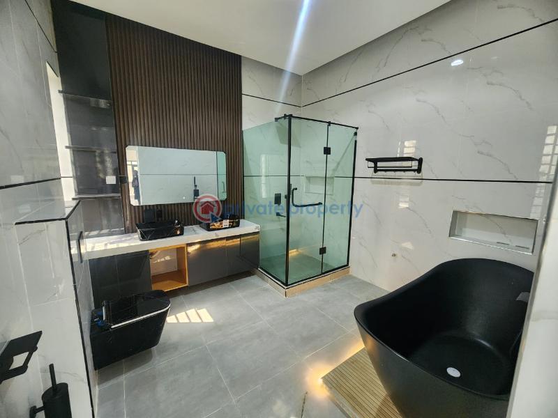 5 bedroom Detached Duplex For Sale Osapa Lekki Lagos - 8