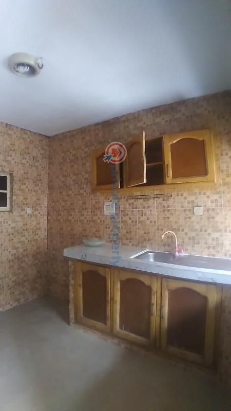 3 bedroom Flat & Apartment For Rent Thames Estate Thomas Estate Ajah Lagos - 2