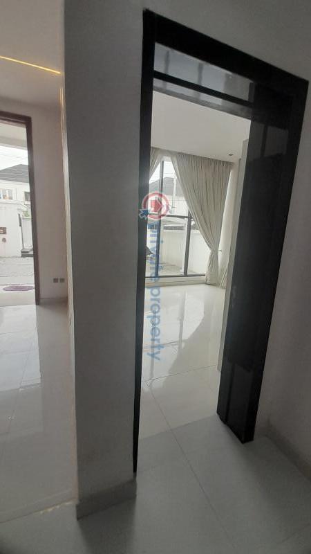 Partly furnished luxurious 5 bedroom fully detached smart home - 2 5 bedroom Duplex For Sale Orchid Road Chevron Drive Lekki Lagos - 2