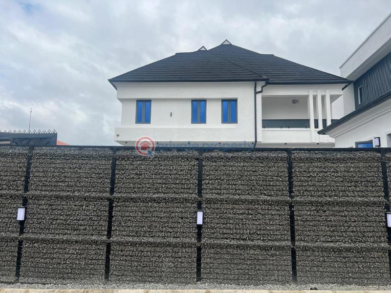 Duplex For Sale Yemoja Street (gov. Ajimobi’s Street), Oluyole Estate, Ibadan. Oluyole Estate Ibadan Oyo - 0