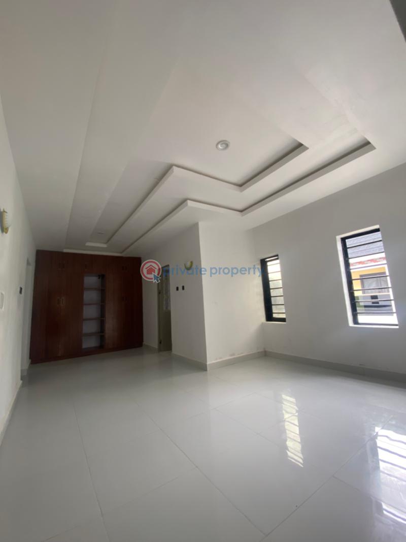 4 bedroom Detached Duplex For Sale Irete, Off Savemore Market, Owerri Onitsha Rd Owerri Imo - 14