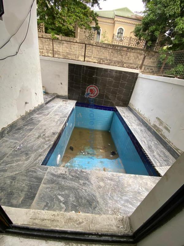 Newly built luxury 5 bedroom fully detached duplex - 5 5 bedroom Detached Duplex For Sale Chevron Lekki Lagos State Chevron Drive Lekki Lagos - 5