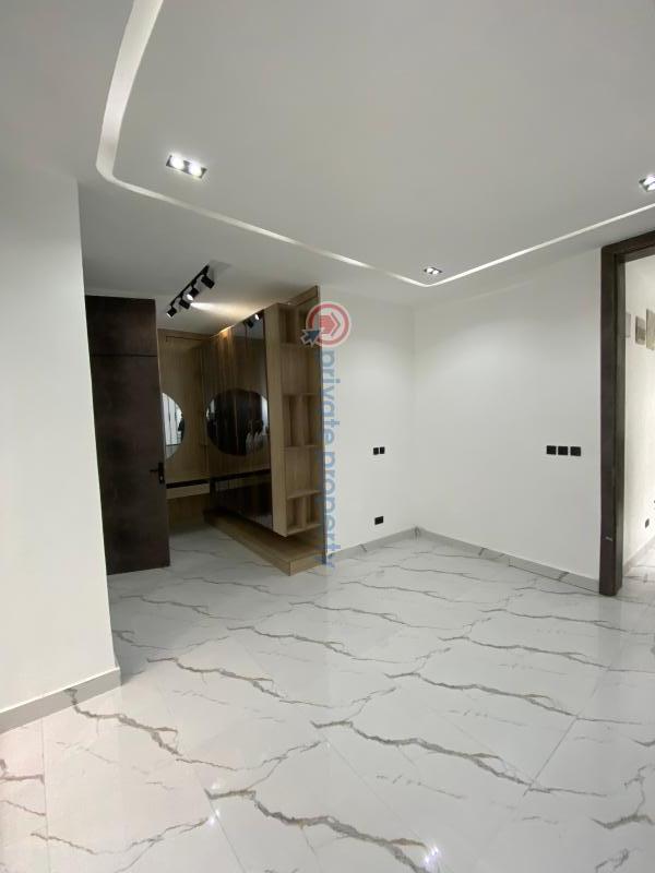 5 bedroom Detached Duplex For Sale Chevron Drive Lekki Lagos - 4