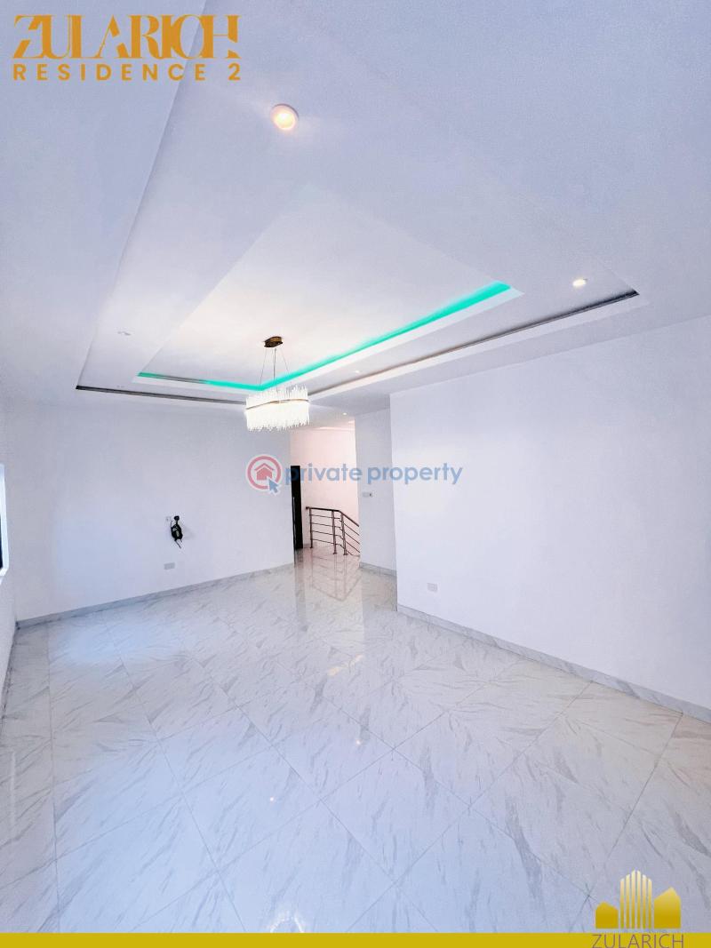 2 bedroom Detached Duplex For Sale Emperor Estate/ Mall Monastery Road Sangotedo Lagos - 1