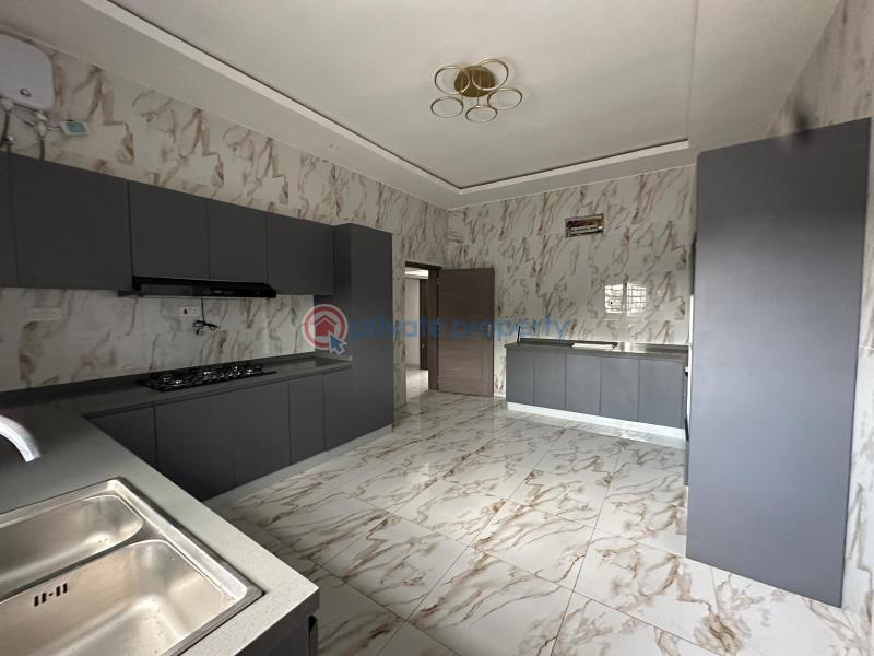 2 bedroom Flat & Apartment For Sale Monastery Road Sangotedo Lagos - 10