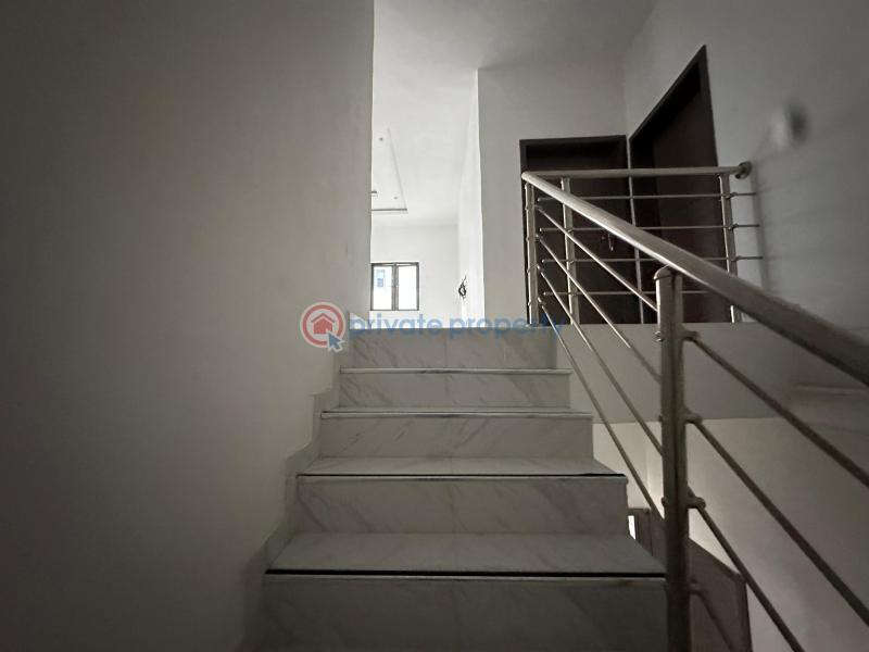 2 bedroom Flat & Apartment For Sale Monastery Road Sangotedo Lagos - 12