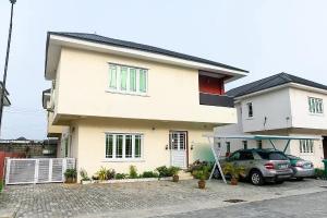 3 bedroom Block Of Flats For Rent Meridian Estate Awoyaya Ajah Lagos 3 bedroom Block Of Flats For Rent Meridian Estate Awoyaya Ajah Lagos