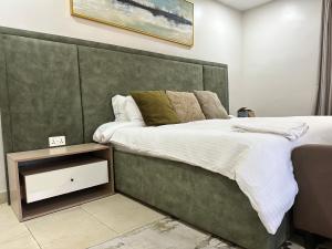 1 bedroom Studio Apartment Short let Victoria Island Lagos