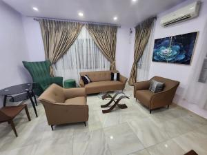 1 bedroom Flat & Apartment Short let Oregun Ikeja Lagos