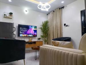 1 bedroom Flat & Apartment Short let Onike Yaba Lagos 1 bedroom Flat & Apartment Short let Onike Yaba Lagos
