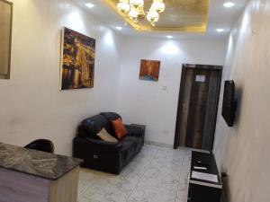 1 bedroom Shared Apartment Short let No 7 Abiodun Olushola Street Magodo Phase Ii Magodo GRA Phase 2 Kosofe/Ikosi Lagos