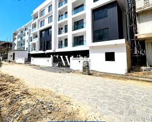 2 bedroom Flat & Apartment For Sale Lekki Phase 1 Lagos