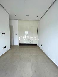 2 bedroom Flat & Apartment For Rent Lekki Phase 1 Lagos