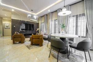 2 bedroom Block Of Flats Short let Freedom Way Lekki Phase 1 Lagos 2 bedroom Block Of Flats Short let Freedom Way Lekki Phase 1 Lagos