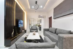 2 bedroom Flat & Apartment Short let Osapa London Lekki Lagos 2 bedroom Flat & Apartment Short let Osapa London Lekki Lagos