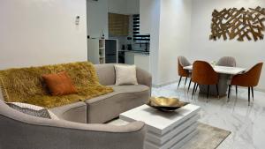 2 bedroom Flat & Apartment Short let Ikeja GRA Lagos