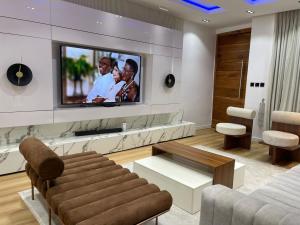 2 bedroom Flat & Apartment For Sale Ikate Jakande Lekki Jakande Lekki Lagos